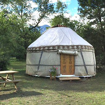 Notre Yourte Kirghize - Camping la Cabane Hautes-Alpes